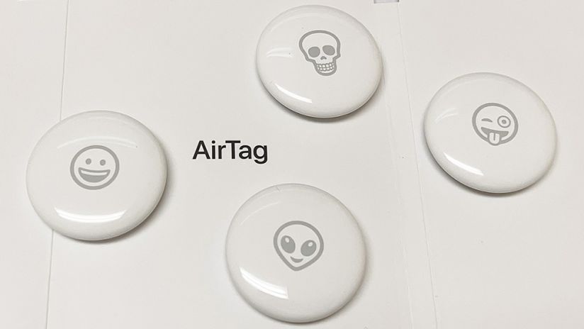 Лазерная гравировка Apple AirTag во Львове