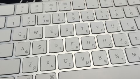 Лазерне гравіювання клавіатури Apple Magic Keyboard 2 у Львові
