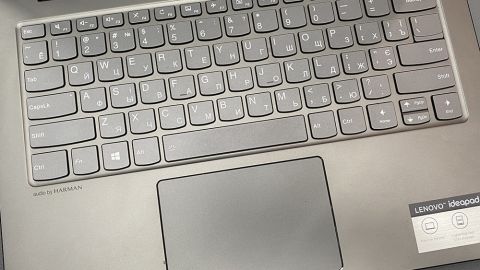 Лазерне гравіювання клавіатури ноутбука Lenovo у Львові