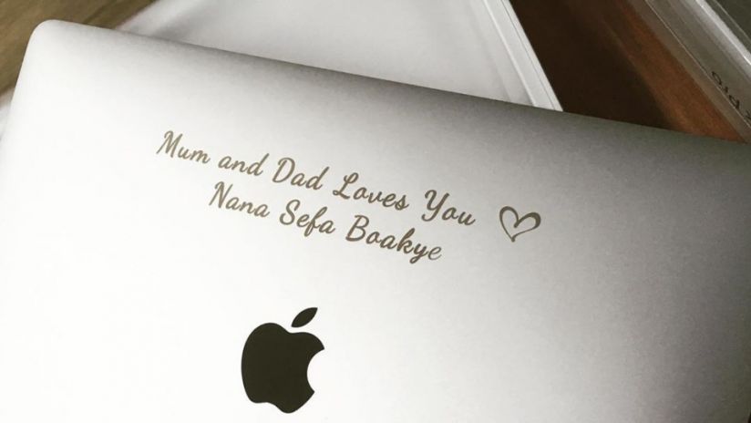 Лазерне гравіювання MacBook у Львові